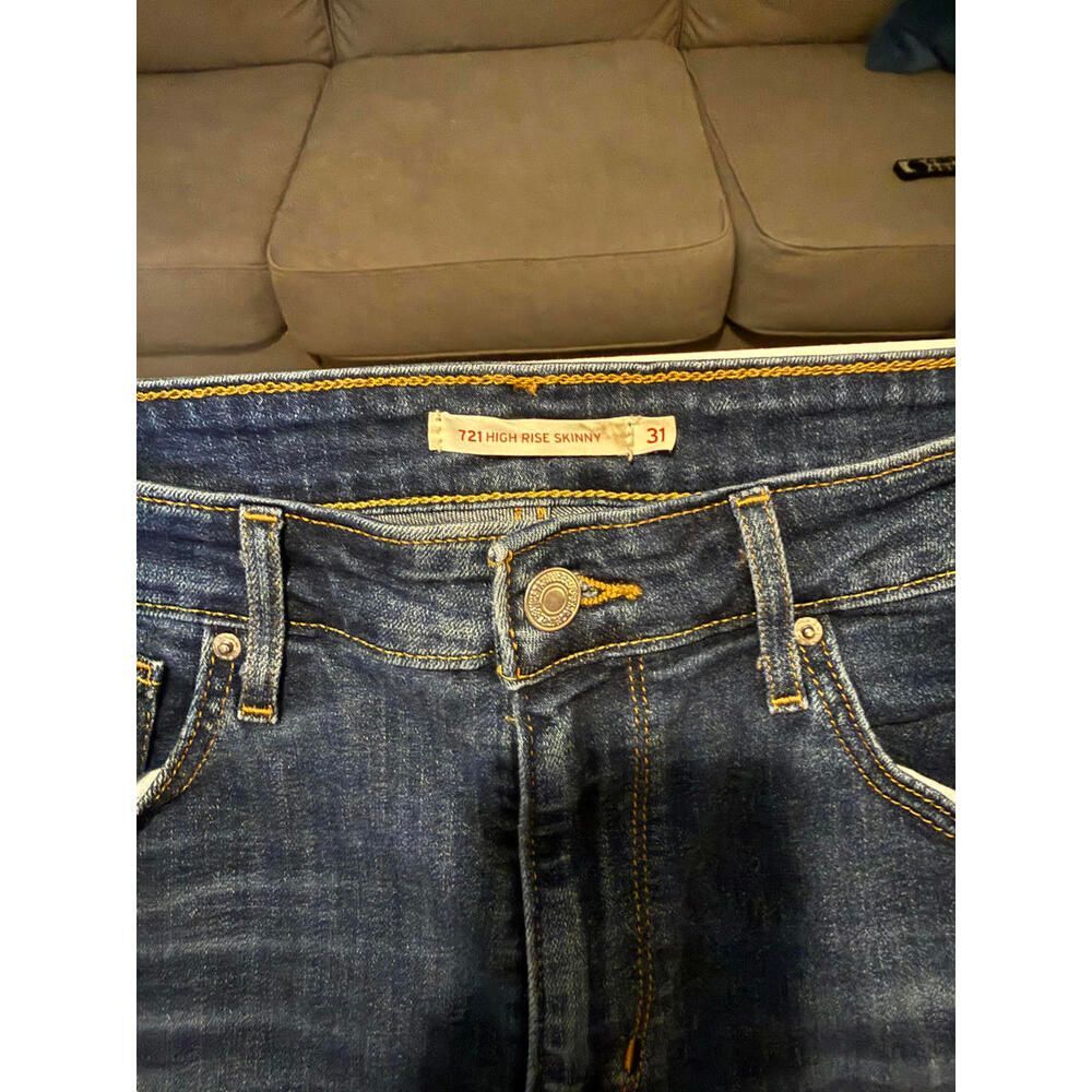 Levis 721 High Rise Skinny Jeans Womens Size 31 Distressed Dark Wash Denim - Picture 5 of 6